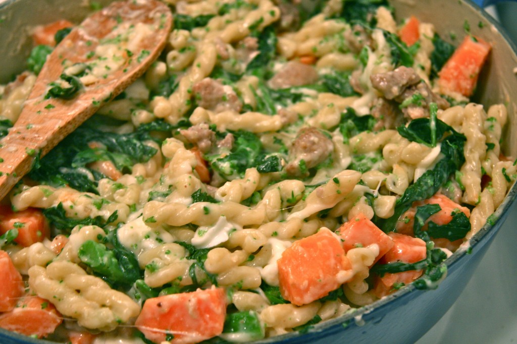 Pouring the béchamel on the pasta is the best part. So is saying béchamel.