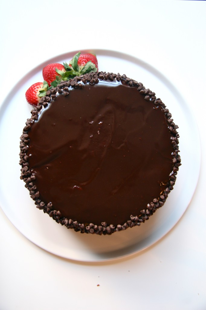 chocolate pecan torte with strawberry buttercream1