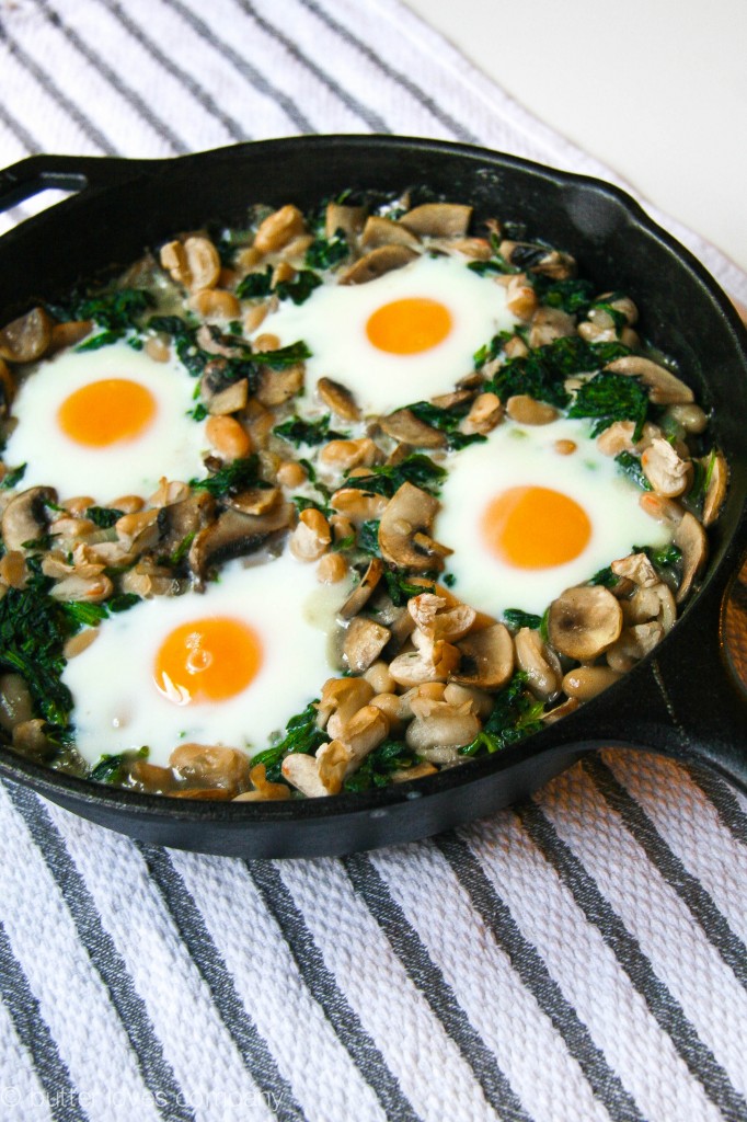 white bean spinach mushroom egg bake 4