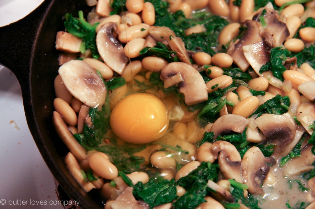 white bean spinach mushroom egg bake 5