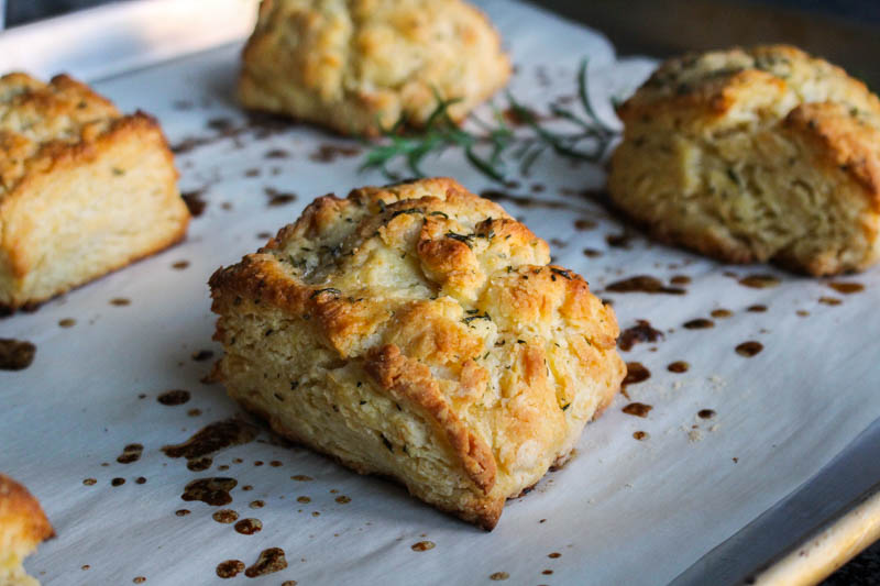 rosemary-honey-buttermilk-biscuits-recipes-8