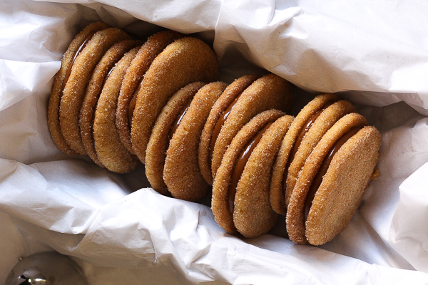 dolce de leche cookies