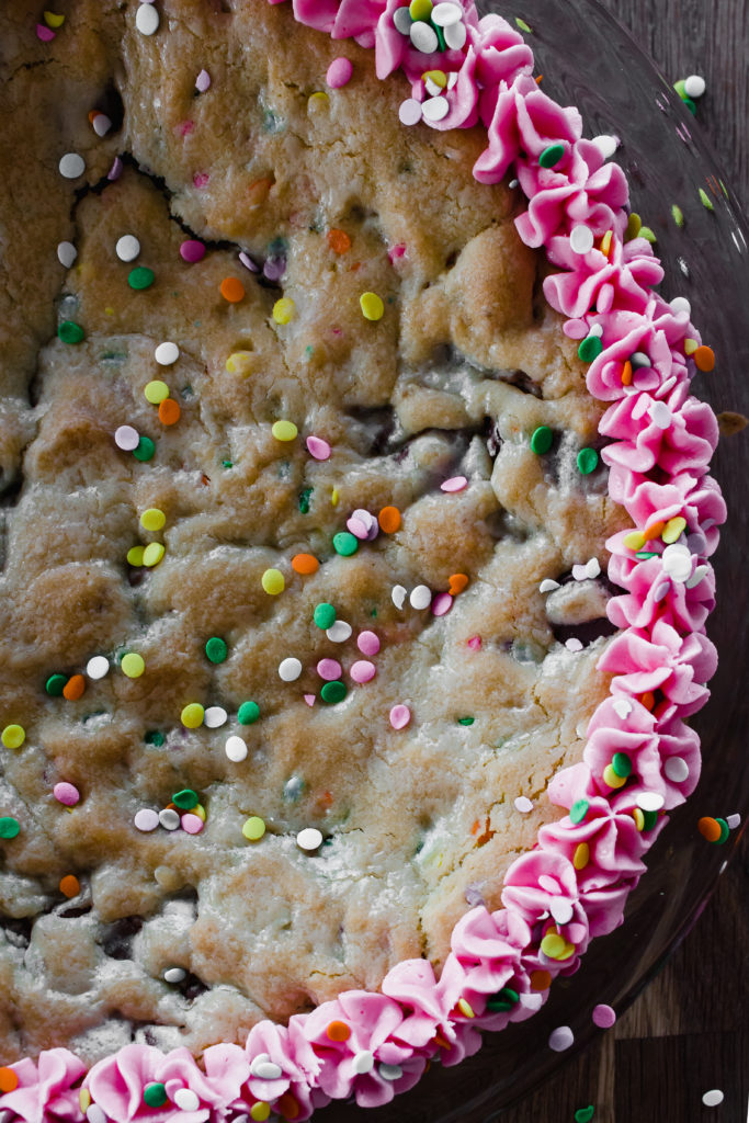 cookie-cake-recipe-close-up